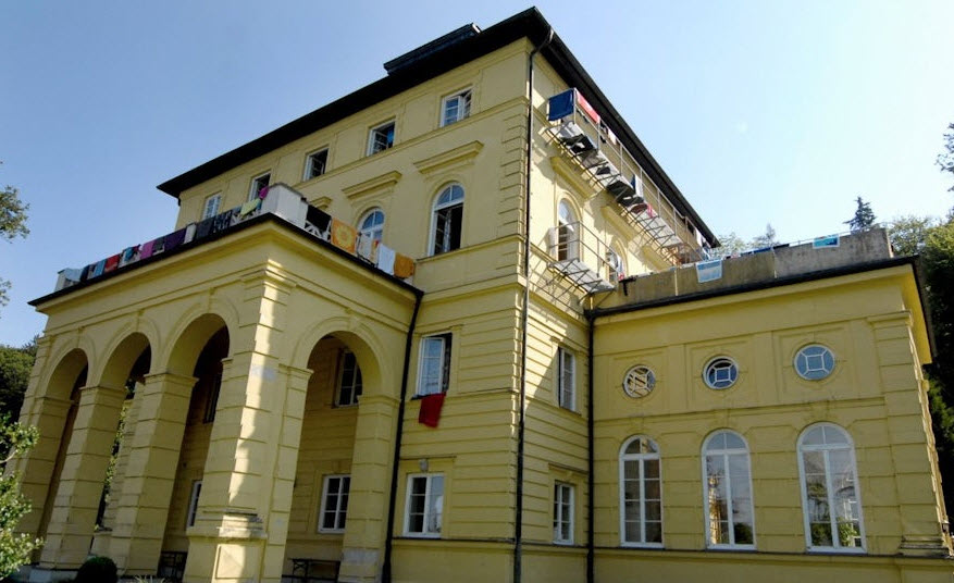 Schloss Allmannshausen, Germany